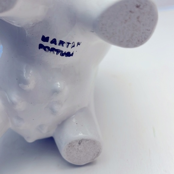 MARTAN Portugal Hand Painted Ceramic Cow Creamer - Picture 9 of 10